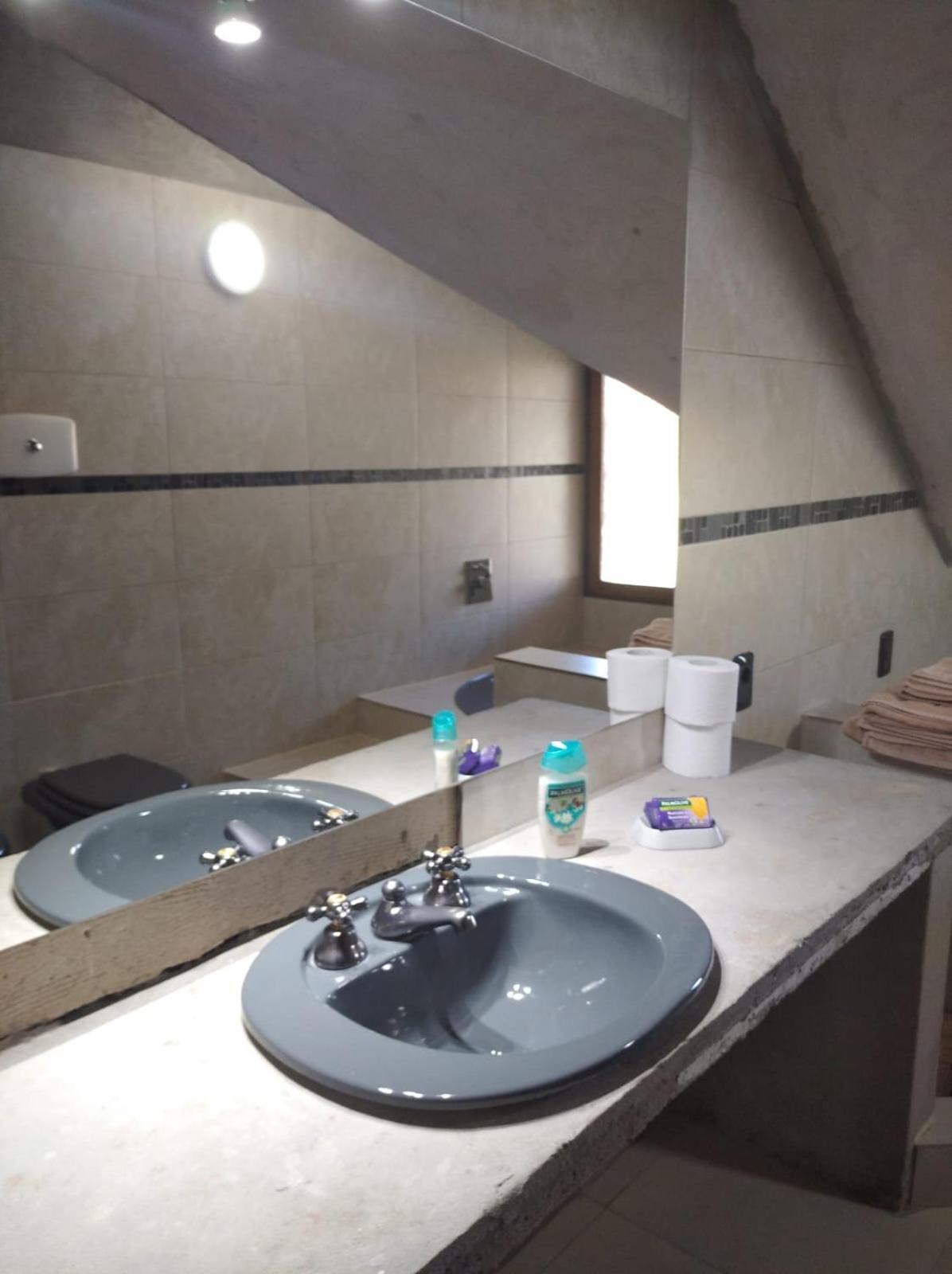 La Casona Del Lago Balneario Ipora Экстерьер фото